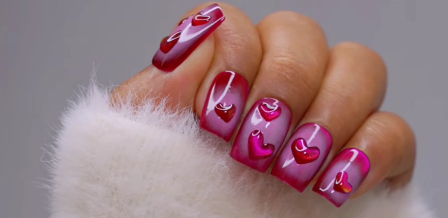 Organic nail salon heart nail art design